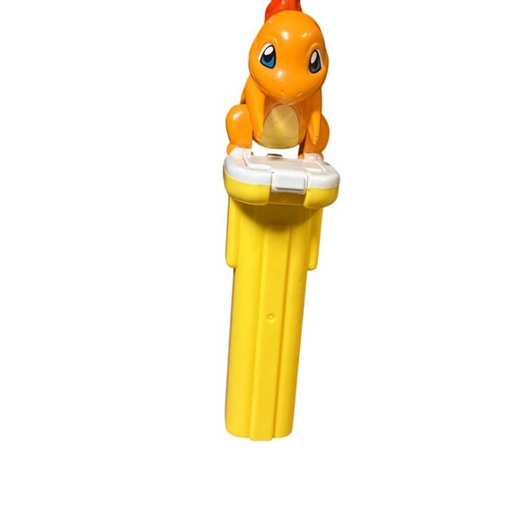 Bandai Charmander Candy Dispenser Yellow Orange Collectible Pokemon Figure 1998 - Picture 4 of 13
